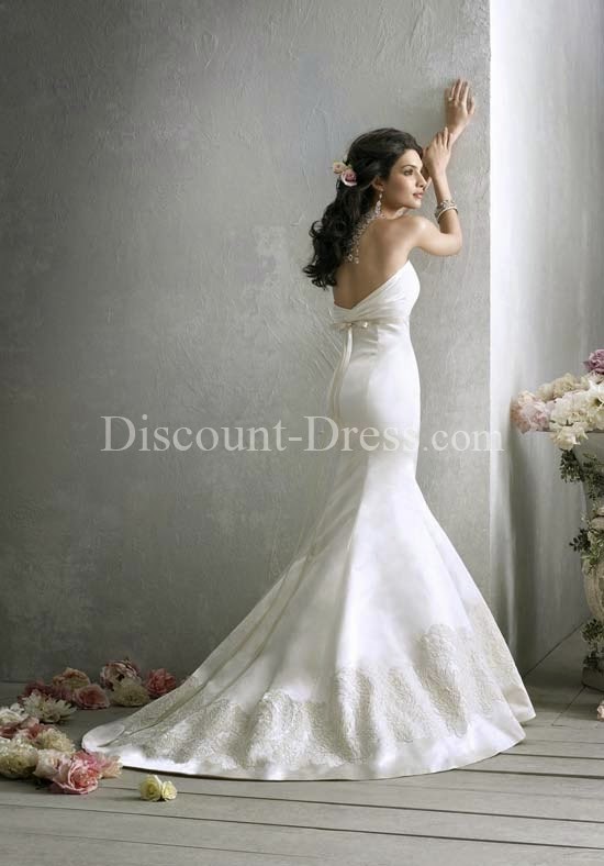 Trumpet Strapless Floor Length Attached Satin/ Alencon Lace Wedding Dress