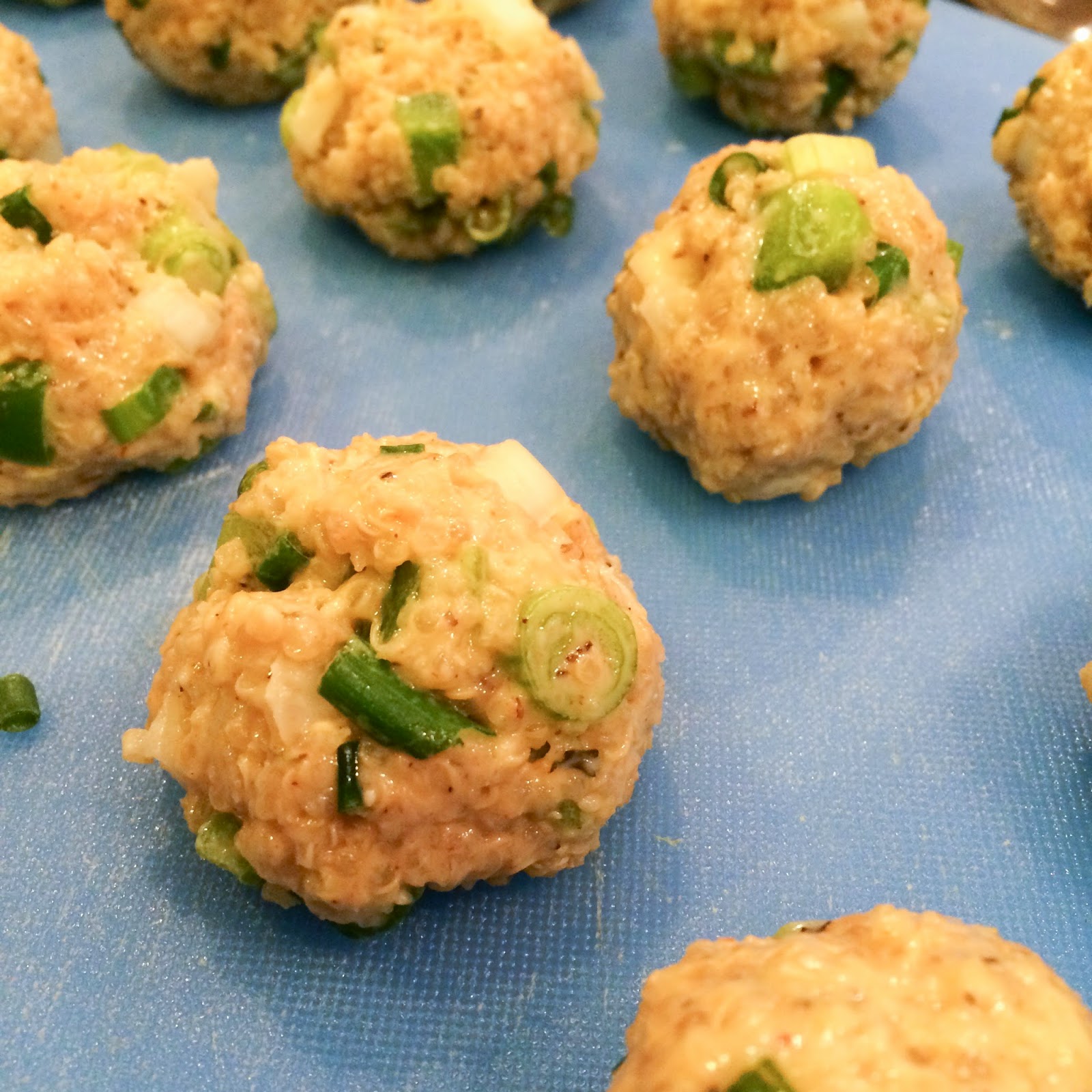 Fit Pantry Quinoa Parmesan Crisps