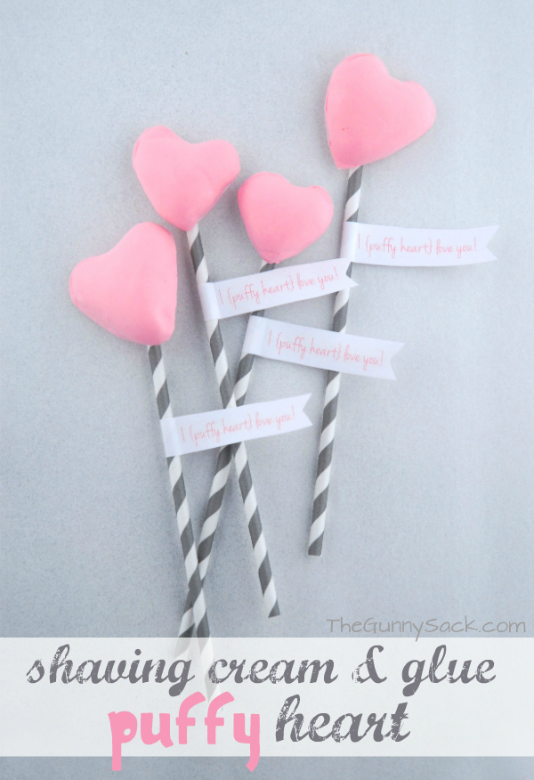 Pink Puffy Heart Striped Paper Straws Pink Puffy Heart Striped Paper Straws