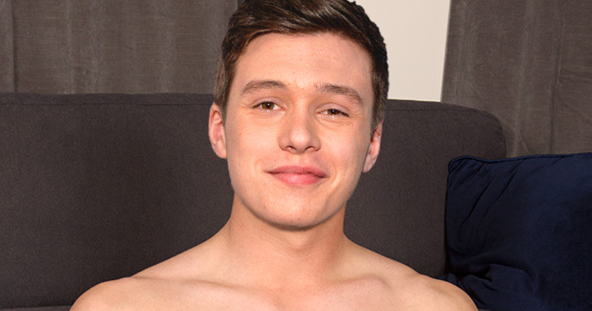 Male Celeb Fakes: Nick Robinson Male Celeb Fakes: Nick Robinson