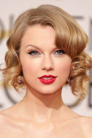 foto taylor swift di Golden Globes 2014 foto taylor swift di Golden Globes 2014