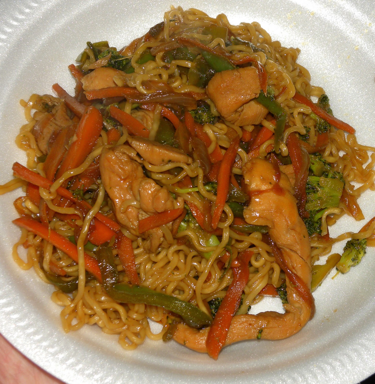 Momma K's Kitchen Easy Teriyaki Chicken Stir Fry (Ramon)