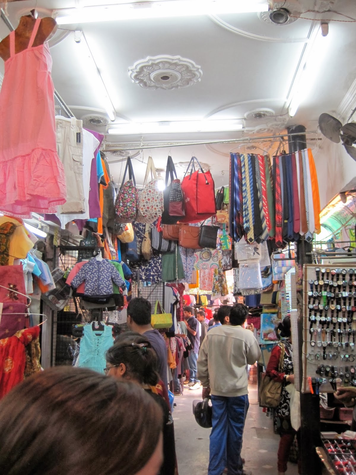 Hidden Chandigarh Most crouded market in chandigarh>> SHASHTRI MARKET