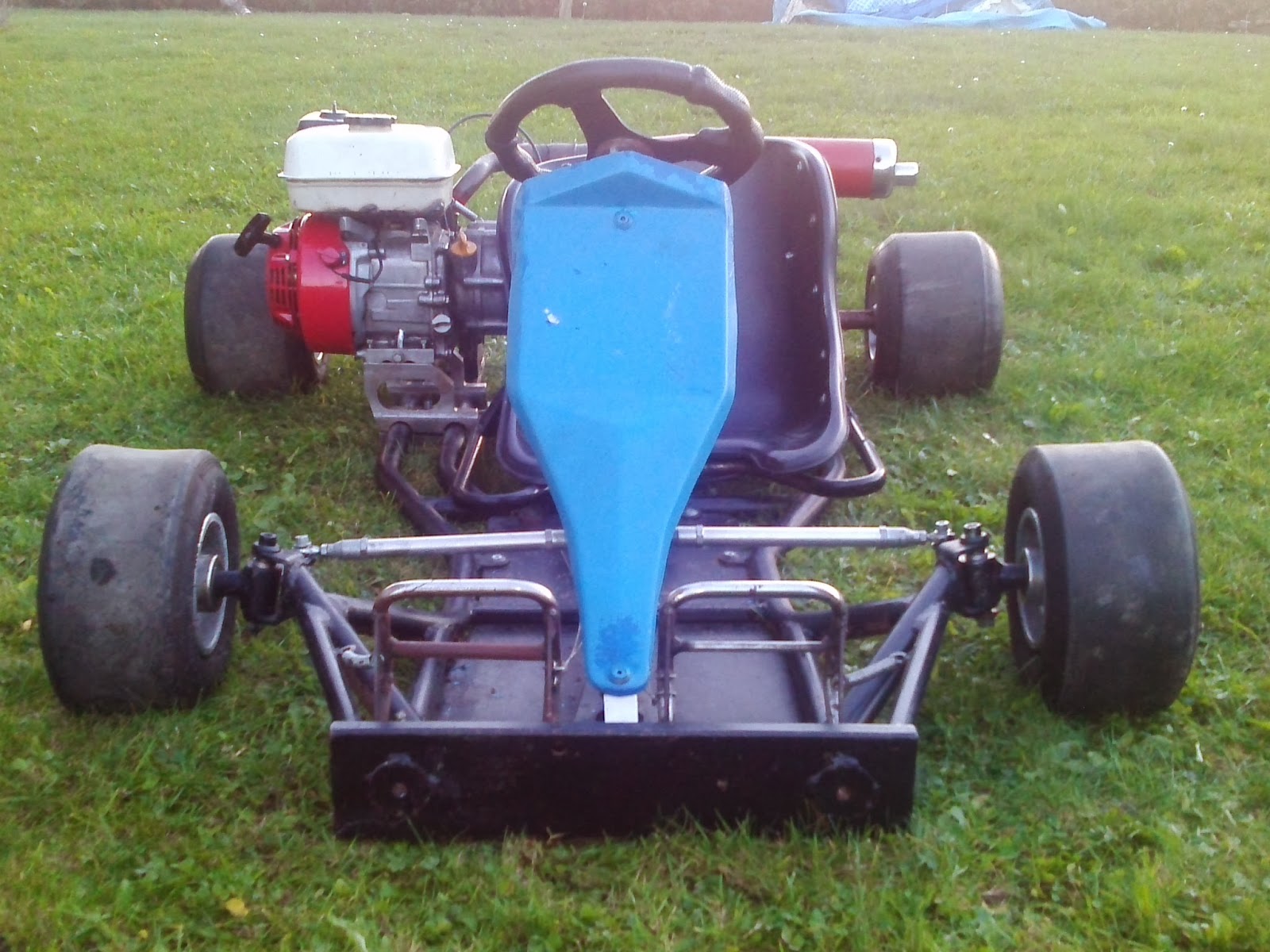 Diplomarbeit Umbau eines alten GoKarts auf einen 500ccm Honda Motor