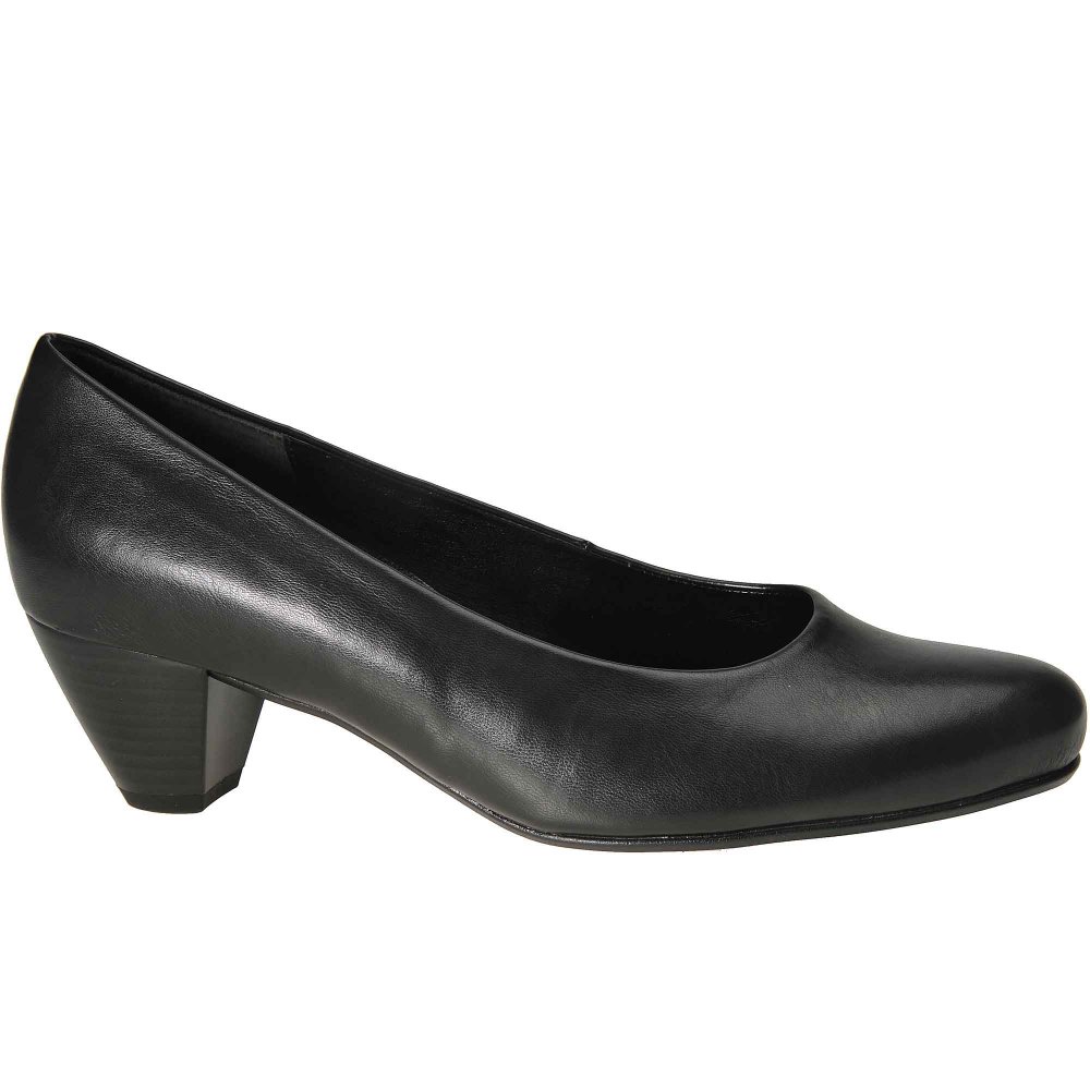 Journey Through Life What to wear/ how to look on your Emirates Etihad