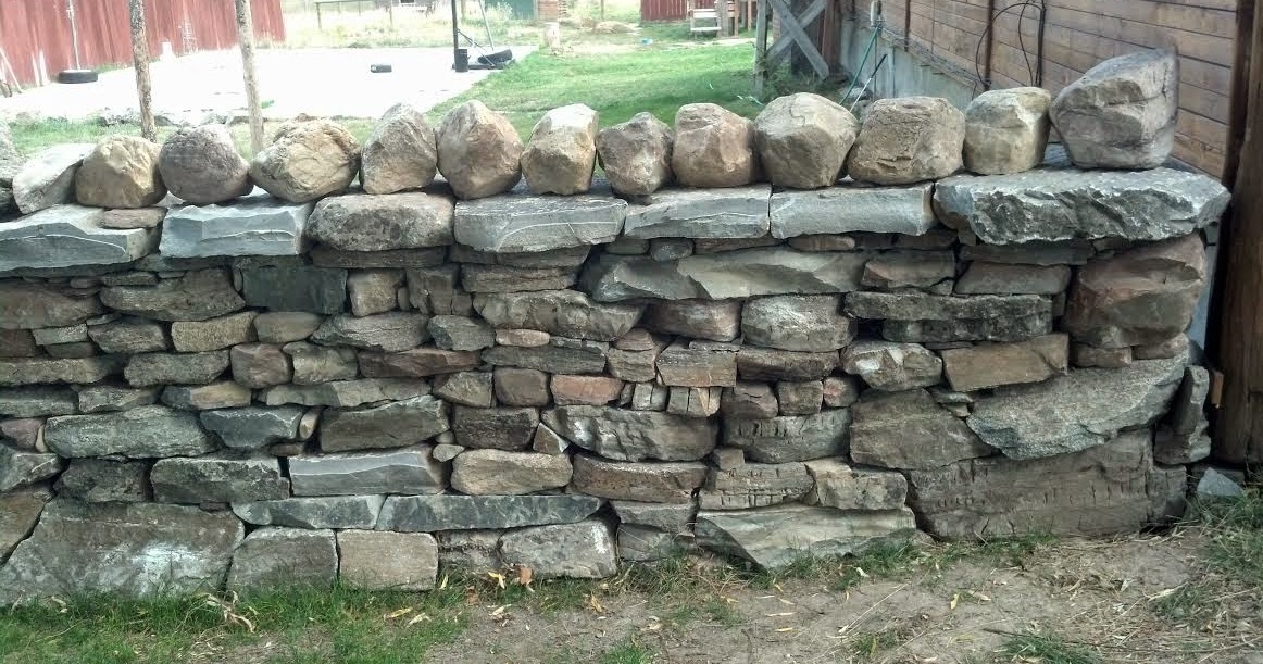 Dry Stone Building 100 foot long 4 1/2 foot high free standing stone