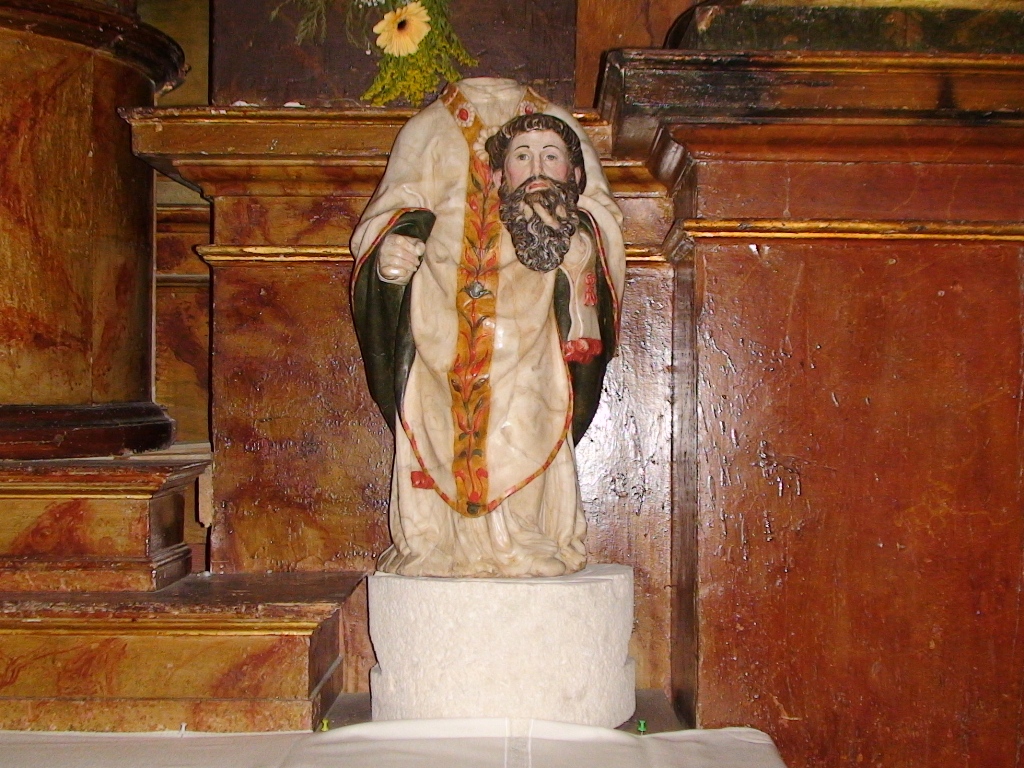 SAN VITORES SAN VITORES 