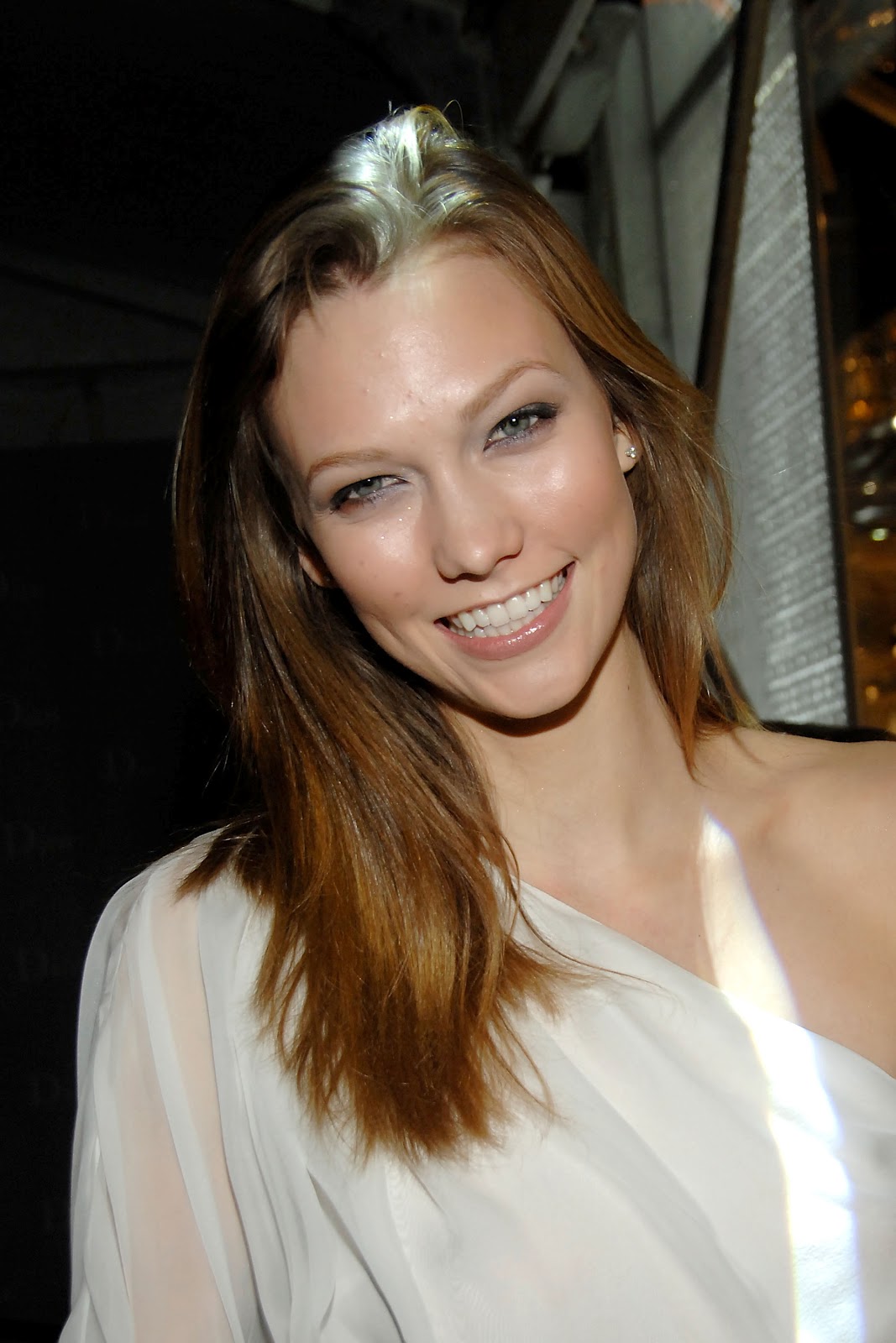 Karlie Kloss | HD Wallpapers (High Definition) | Free Background