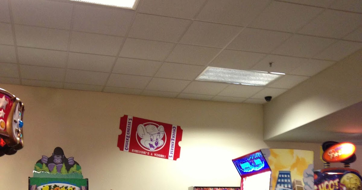 Hawaii Mom Blog Every Kid's A Winner at Chuck E. Cheese's