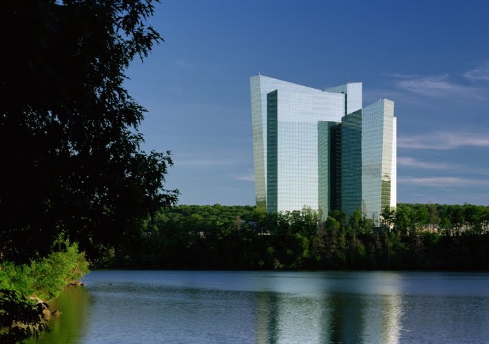Fabulous-Great-And-Impressive-Mohegan-Sun-Casino-Building-Concept.jpg