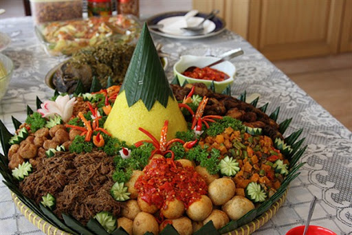 Model Nasi Tumpeng Hias Untuk Agustusan Terbaru 2017/2018 Model Nasi Tumpeng Hias Untuk Agustusan Terbaru 2017/2018