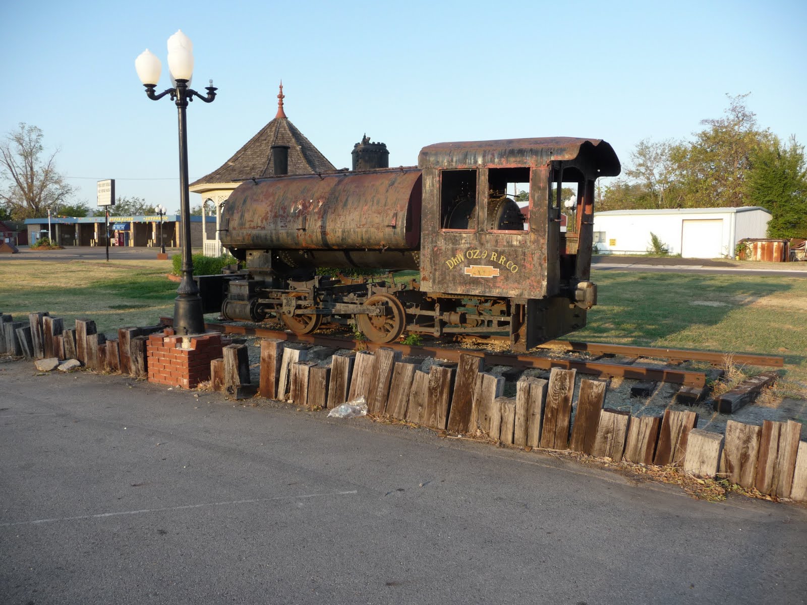 seniors walking across america DAY 237; HUGO BOSWELL, OKLAHOMA