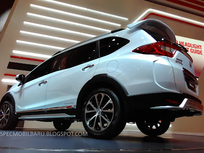 Target penjualan/booking Honda BR-V di GIIAS 2015 adalah 1000 unit