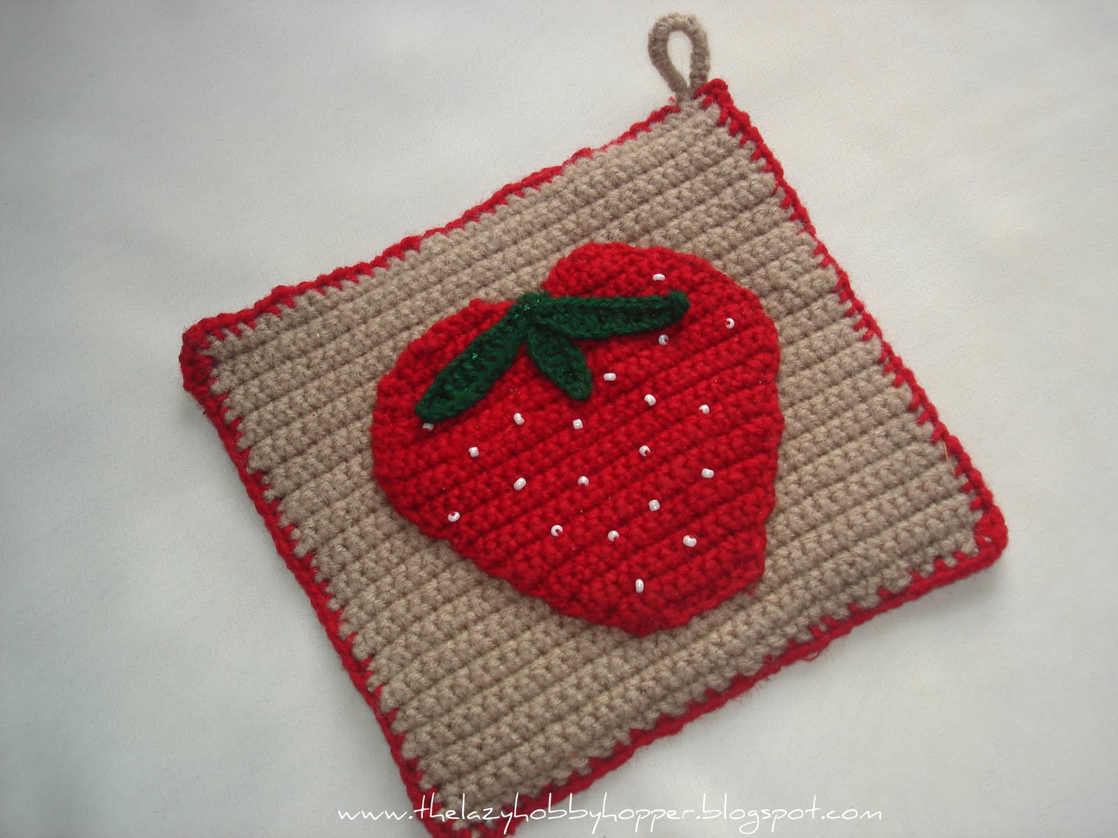 The Lazy Hobbyhopper Strawberry potholder