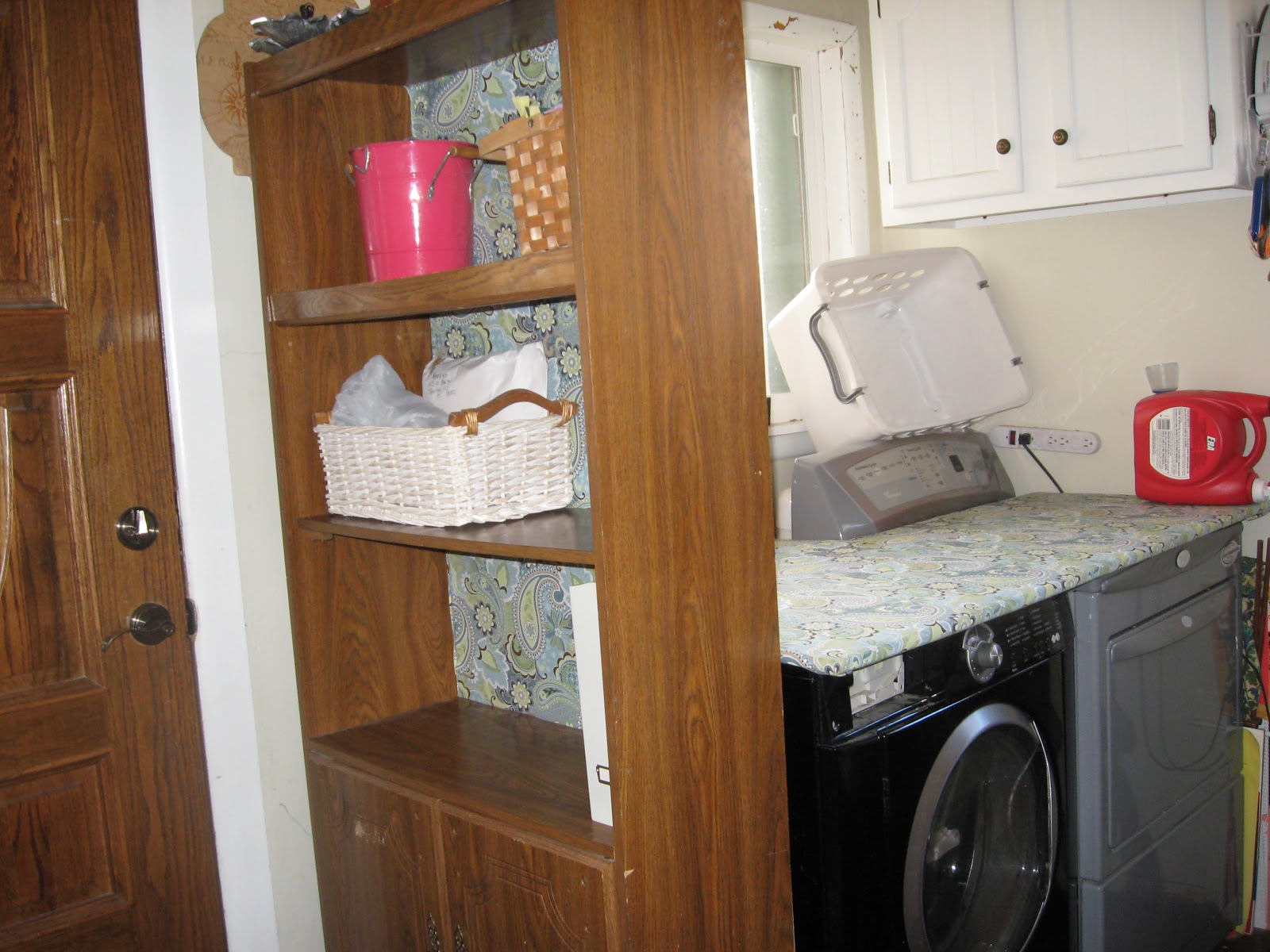 Aprons and Apples Tutorial Make an Ironing Surface / Table on Your Washer and Dryer, and Line