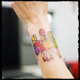 female inner wrist tattoos design spider tattoos female inner wrist tattoos design spider tattoos