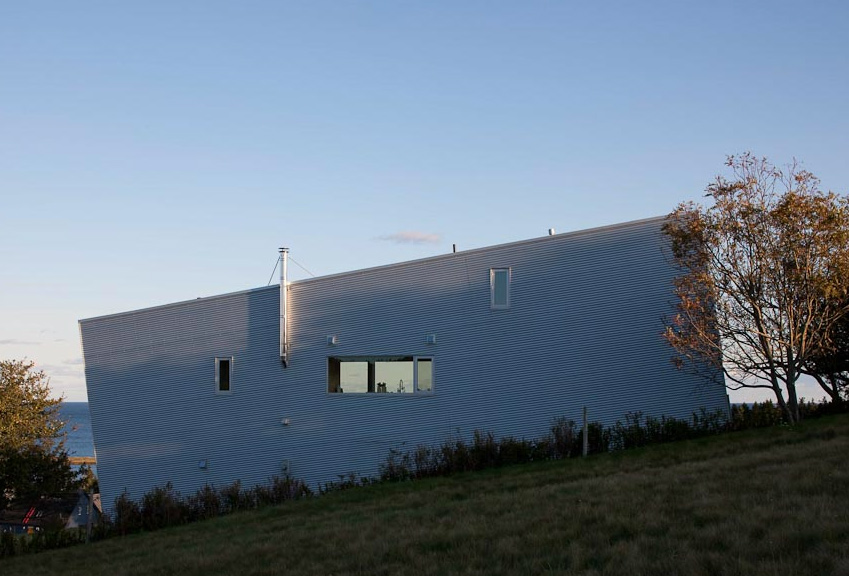 If It's Hip, It's Here (Archives) A Look Inside And Out Of The