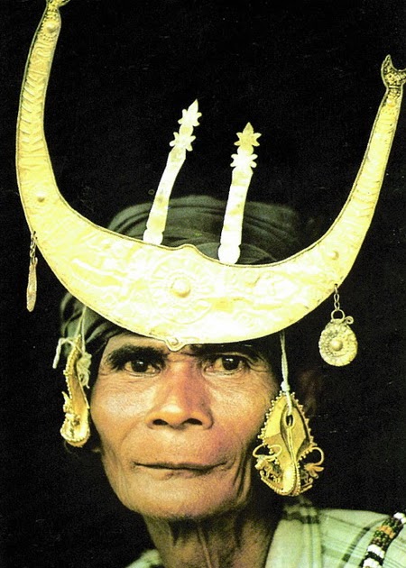 1 4 kata Mamuli Sumba mamuli sumba