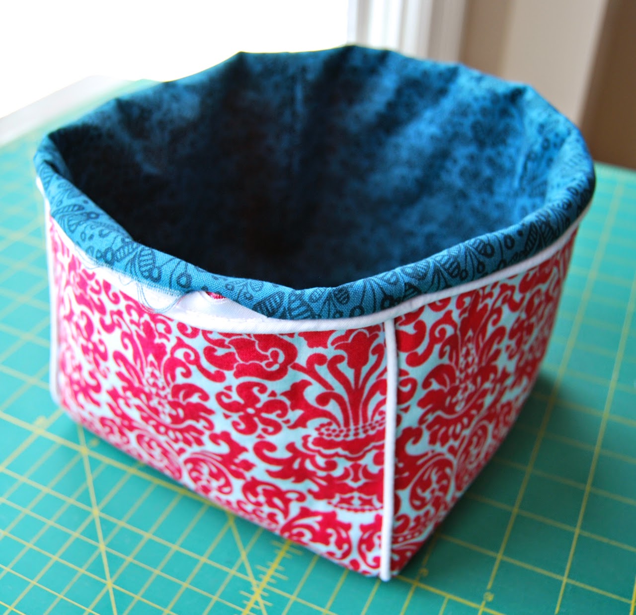 Roonie Ranching Boxy Fabric Basket Sewing Tutorial