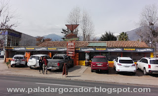 La Fuente Reina frontis restaurante