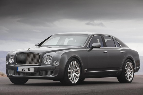 Bentley Mulsanne Mulliner Driving Specification 2012 Front Angle