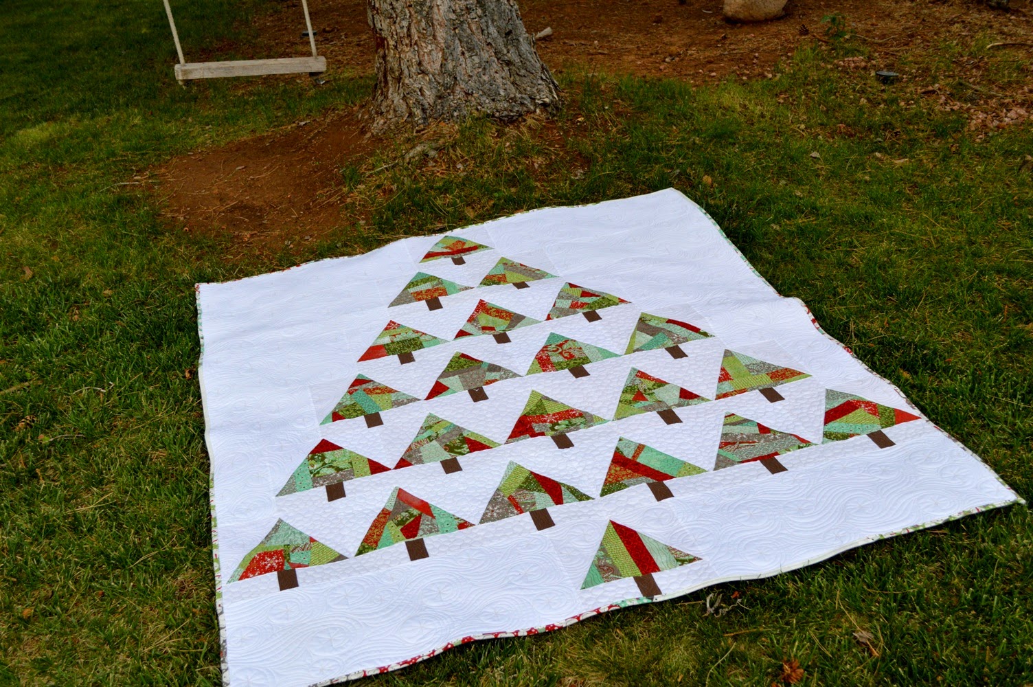 Happy Quilting: O Christmas Trees - A Finish (With images) | Christmas quilts, Christmas tree