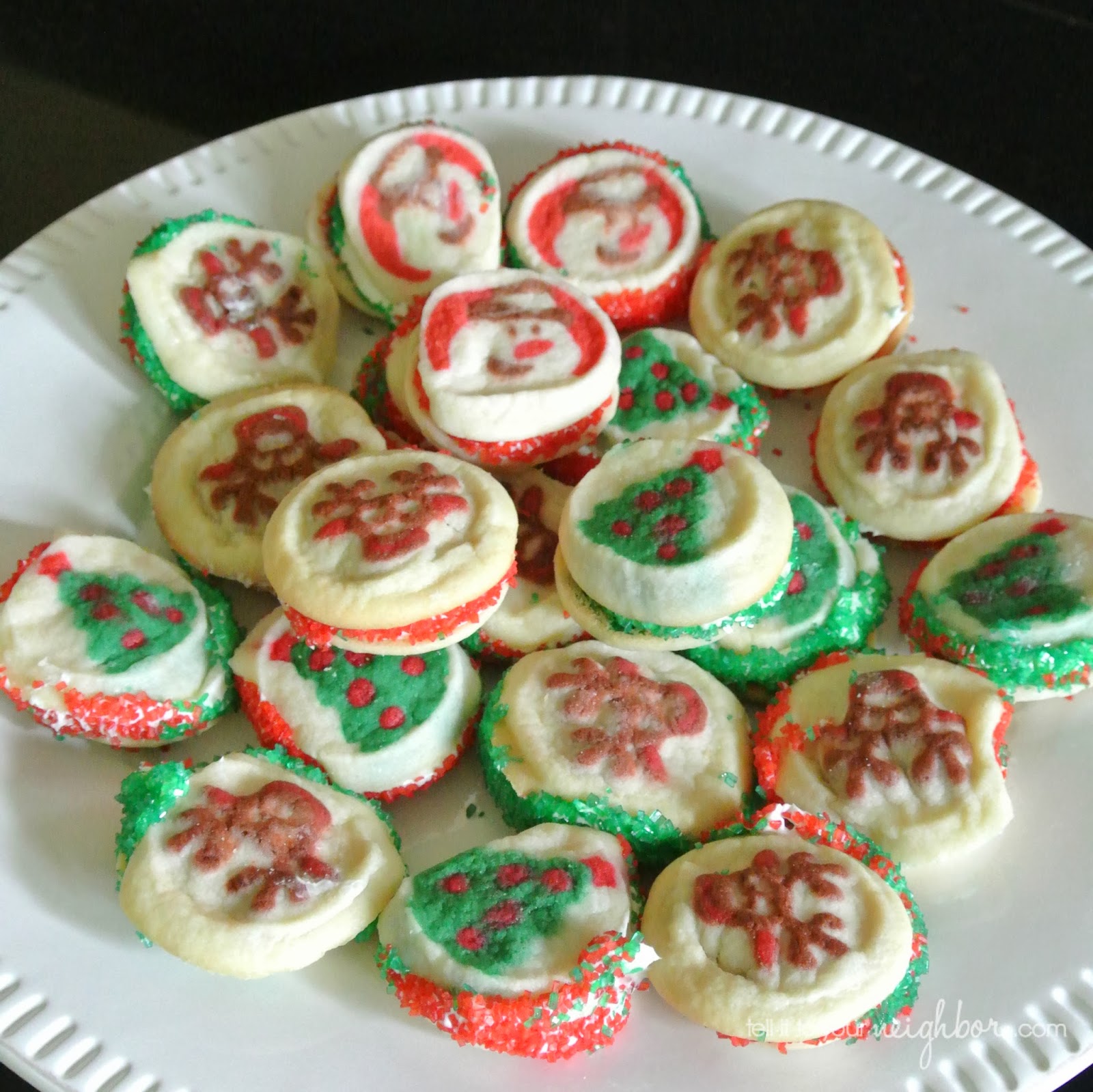 Adorable handmade gnomes sculpted with polymer clay. tell it to your neighbor!: Easy Christmas Cookies