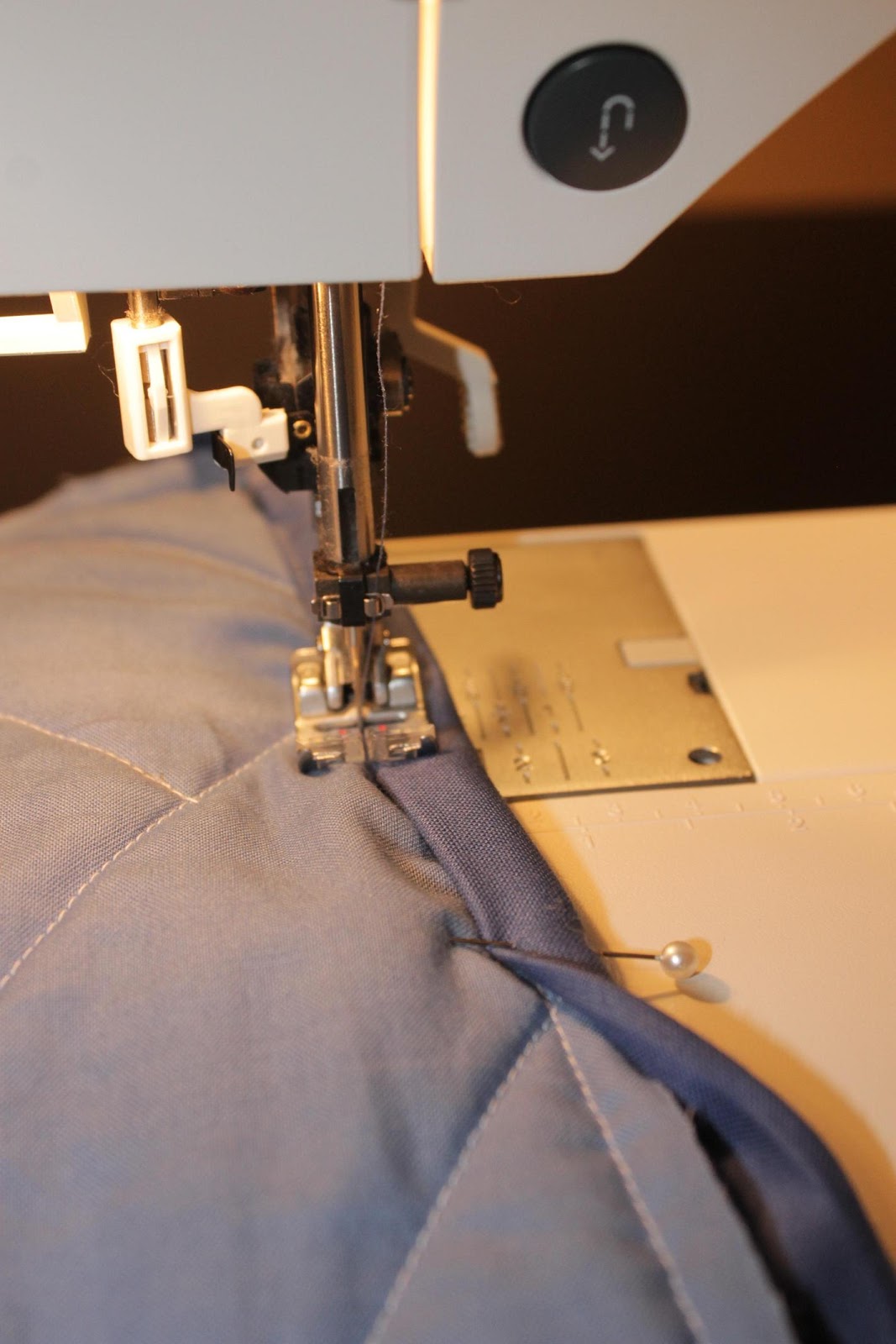 Lilyquilt How to Bind a Quilt by Machine