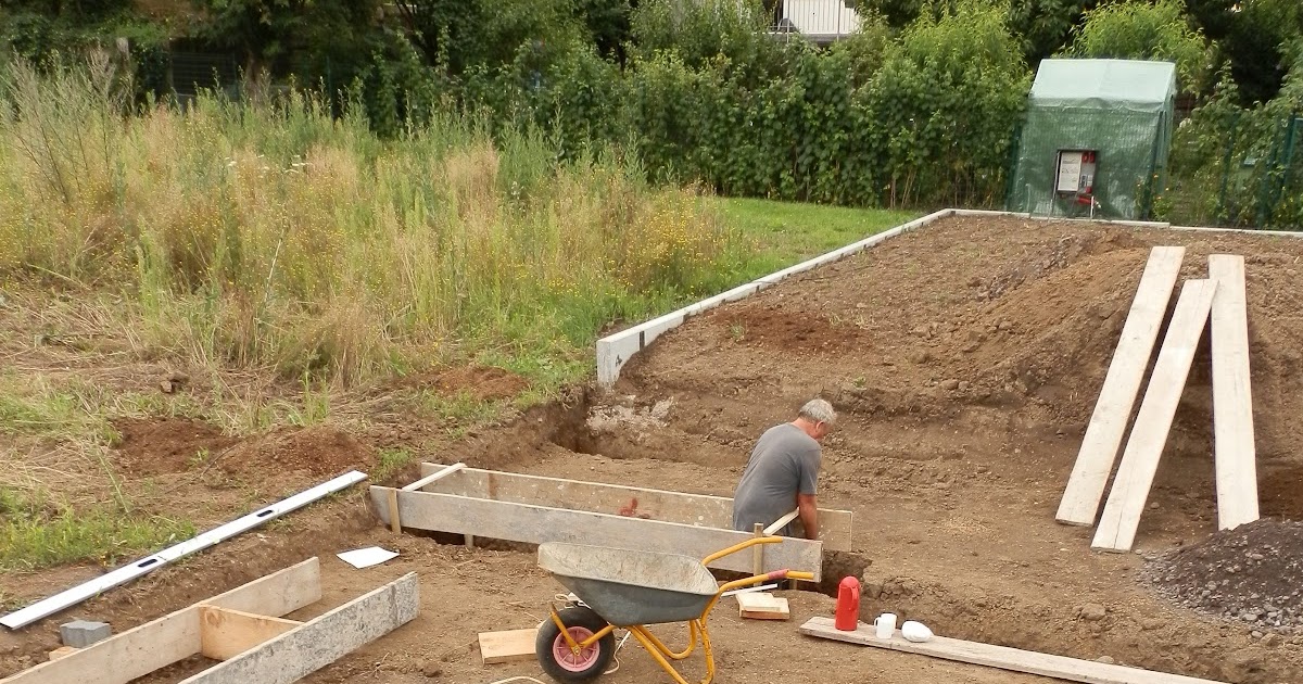 Unser Hausbau: Fundamente für die Garage