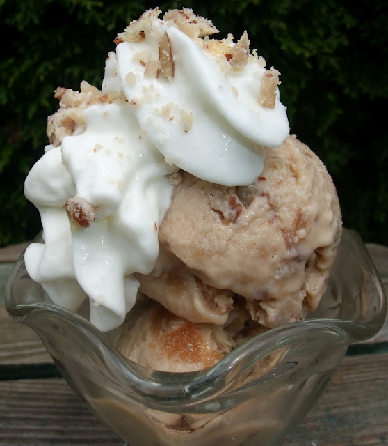 Rosie's Country Baking Pecan Praline Ice Cream