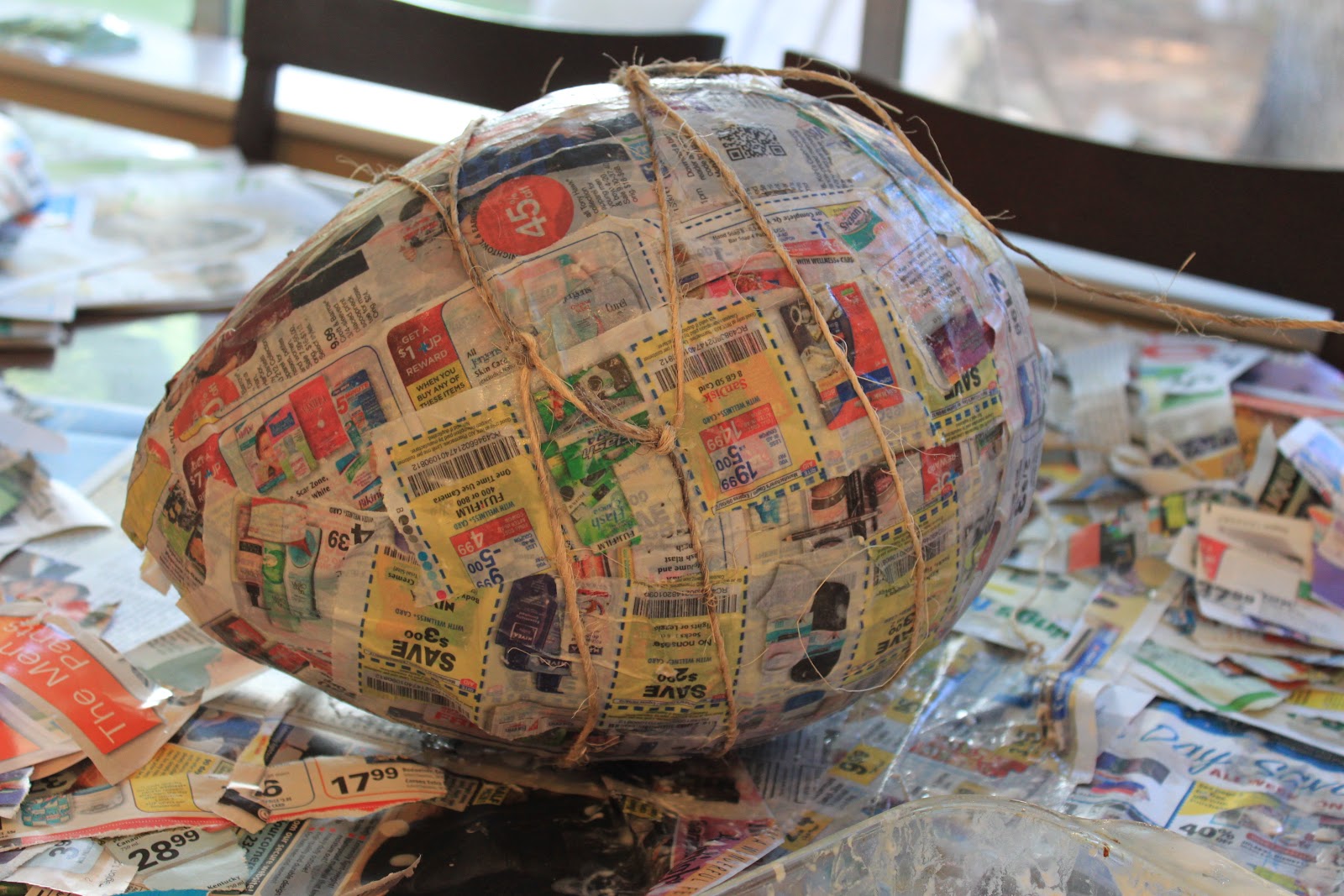 watch out for the woestmans How to make a Paper Mache Piñata