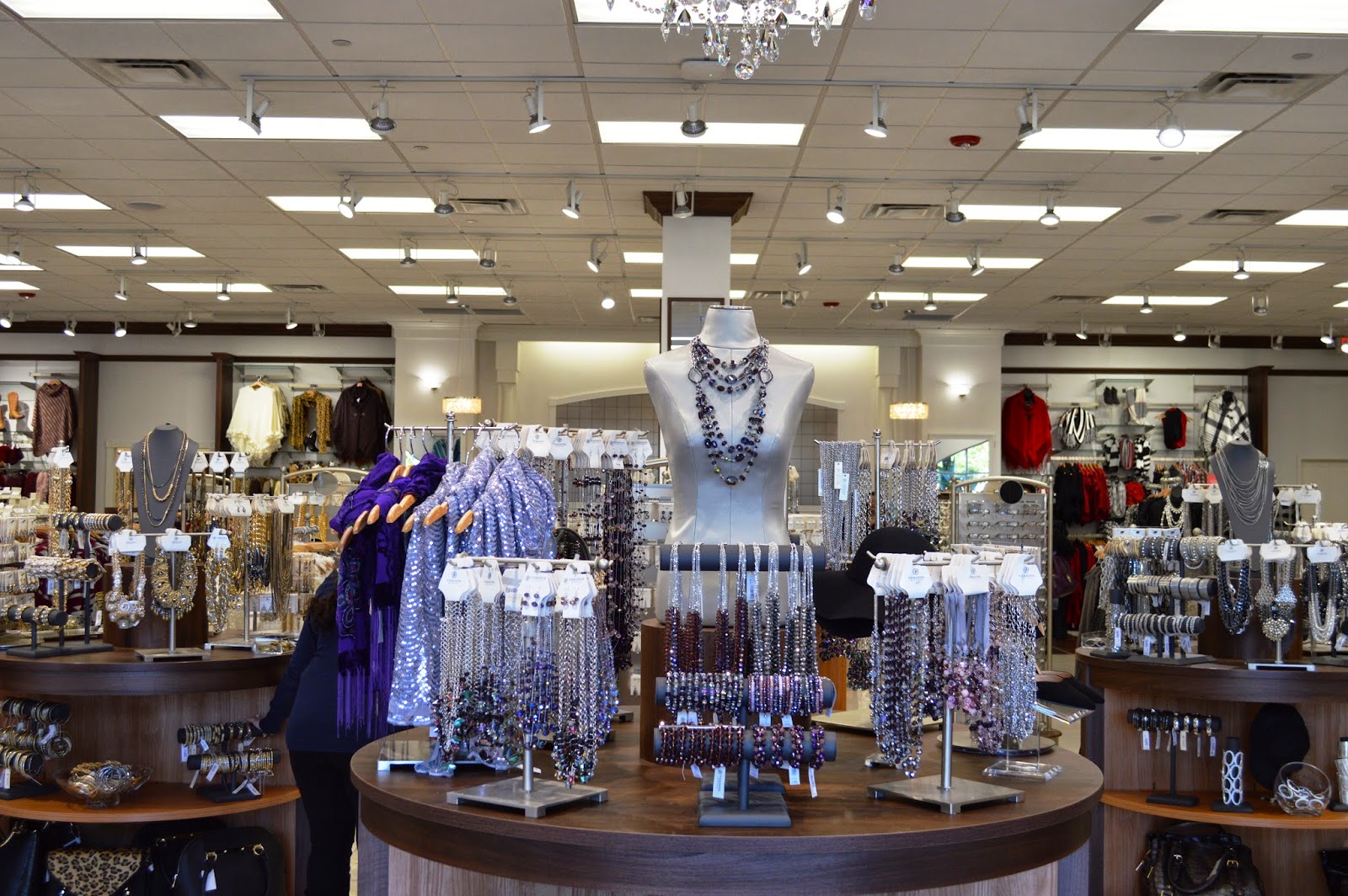 Versona Accessories 25 Gift Card Giveaway!!! (Closed) High Heels