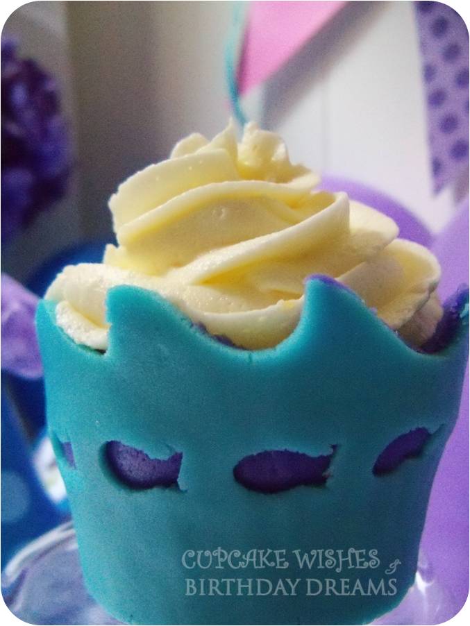 Cupcake Wishes & Birthday Dreams {Cupcake Monday} Edible Cupcake Wrapper
