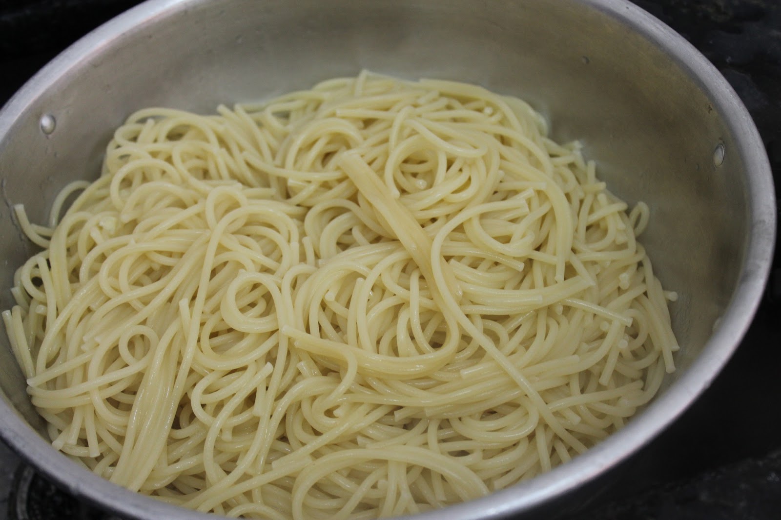 Mely's kitchen Spaghetti Filipino Style