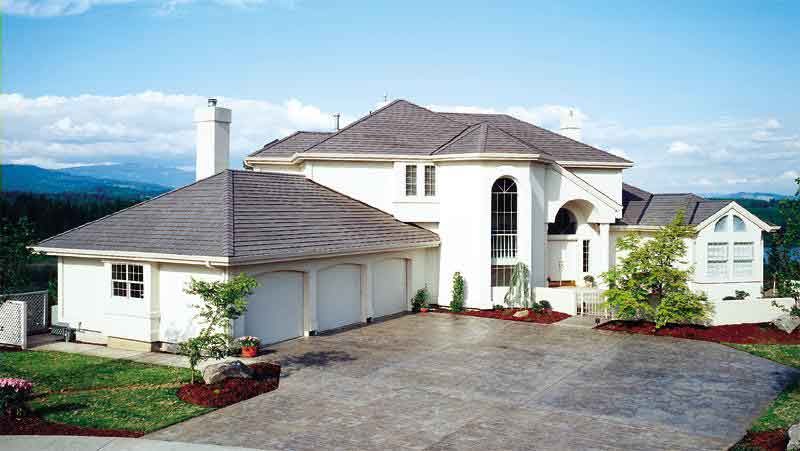 Fachada y Planos de una Casa de Recreación –(Chalet)- con cochera para