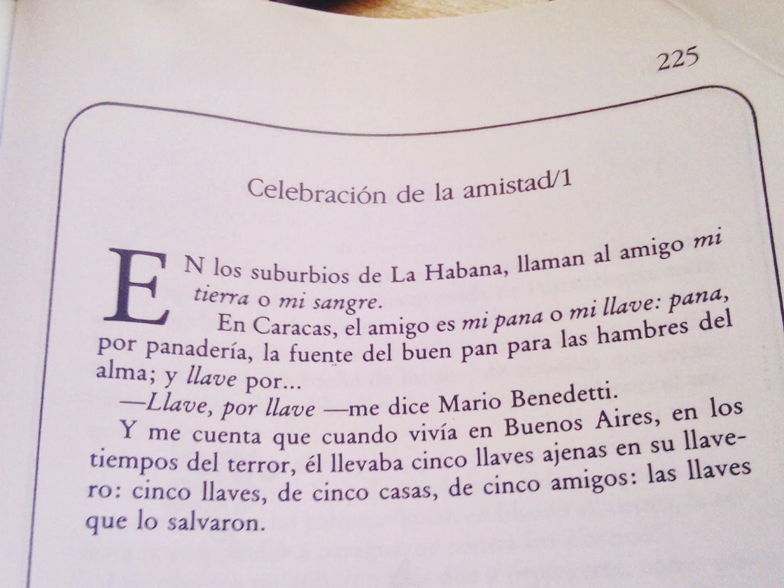 Muere Eduardo Galeano Libro+de+los+abrazos1