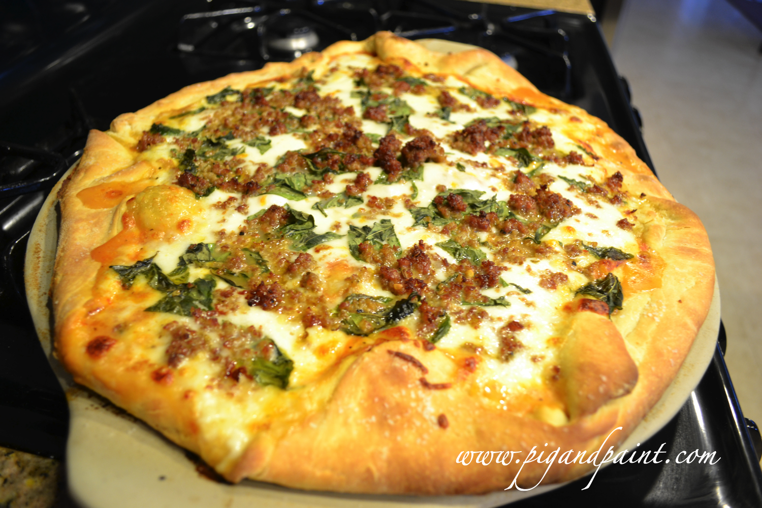 Sausage & Basil Pizza