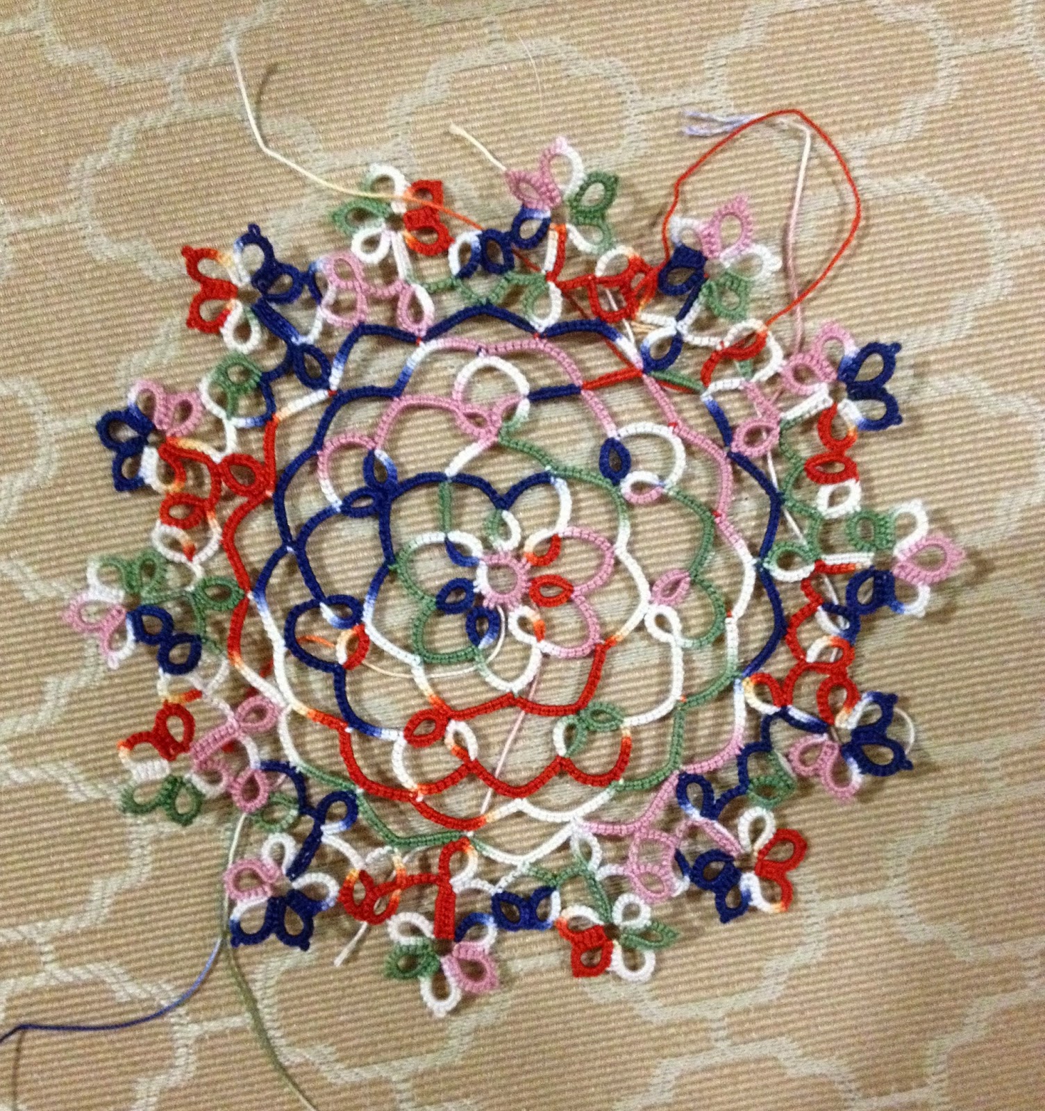 Tatting All Over the Place "Mastering" Split Chains and Single Shuttle