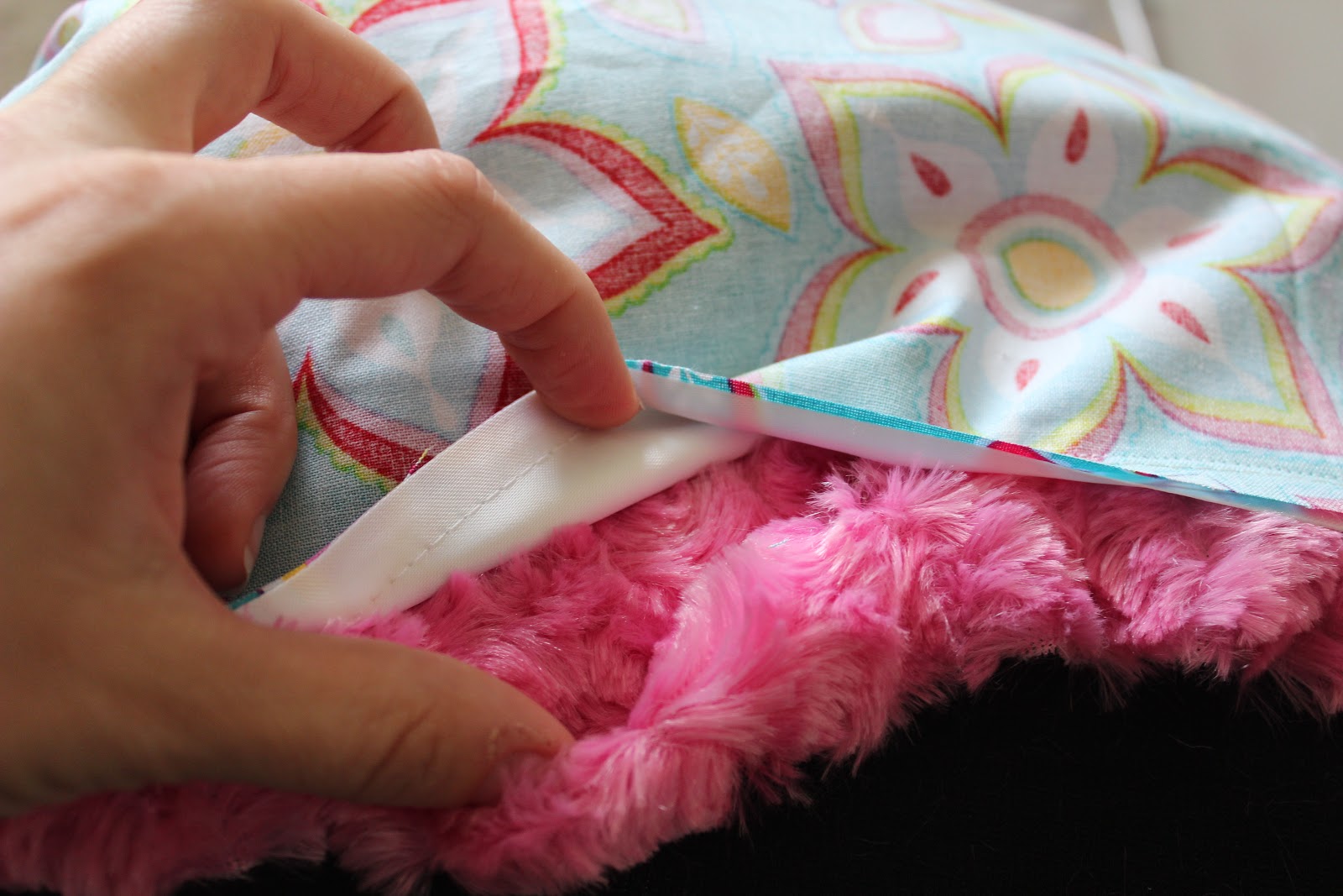 Kinzie's Kreations Easy Minky Baby Blanket