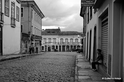 Em Ouro Preto (Minas Gerais, Brasil), by Guillermo Aldaya / AldayaPhoto