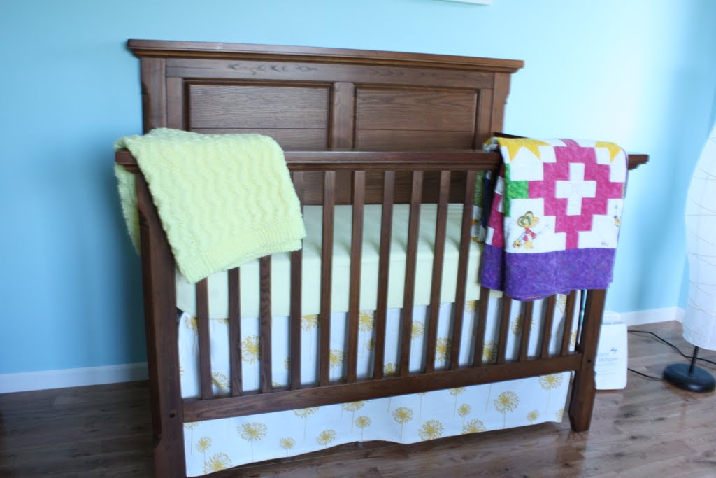 Lucky in Love Liza's Adjustable Crib Skirt
