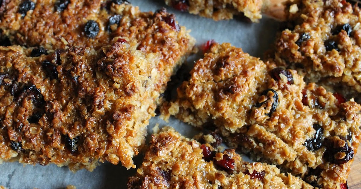 JibberJabberUK Mincemeat and cranberry flapjacks
