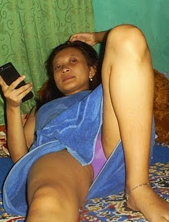 ngintip selangkangan tante cewe bispak ngintip selangkangan tante cewe bispak