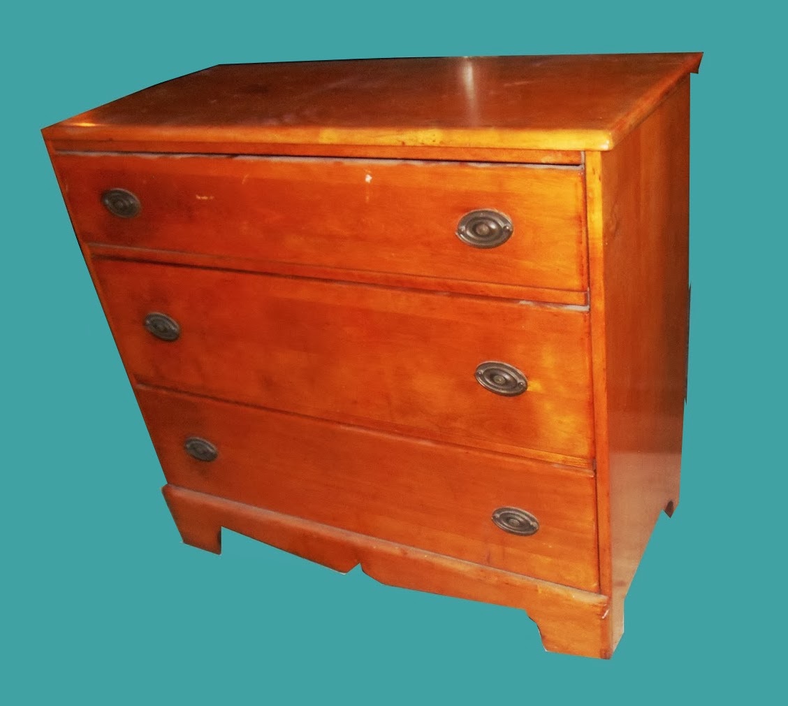 2 Piece Blonde Duncan Phyfe Style Chests Of Drawers Sold