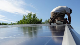 Installing a Solar Panels Array on Rooftop - Germany