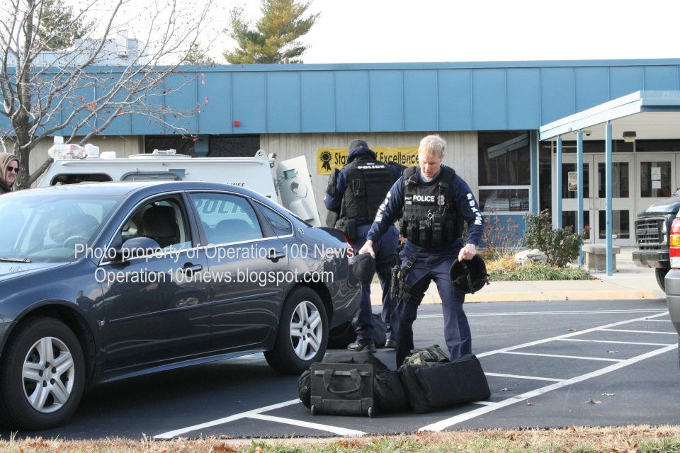 Operation100news Standoff comes to an end in Shawnee apartment complex