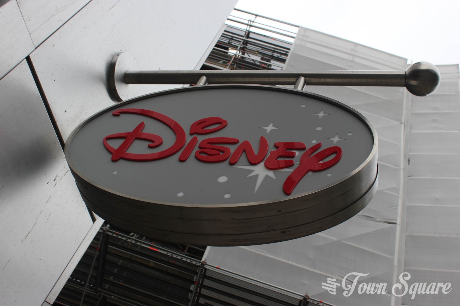 Disney Store sign