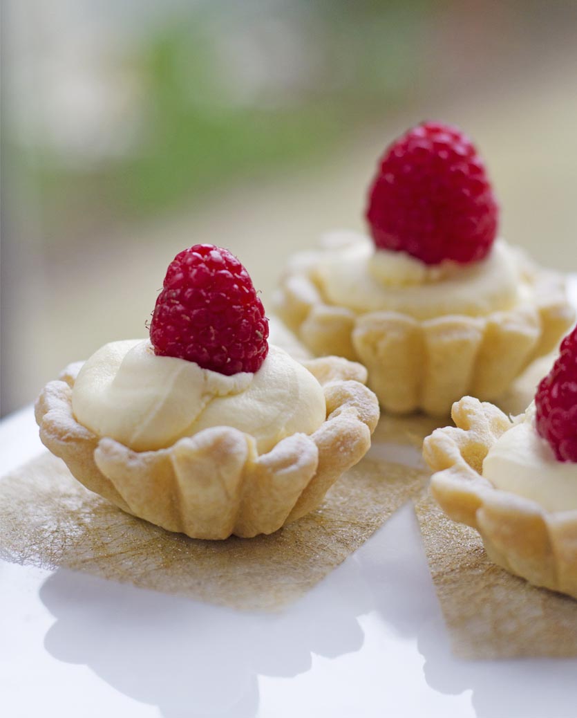 eat pray bake Marshmallow Fluff Tarts