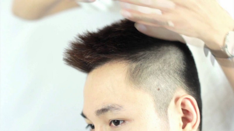 Kỹ thuật Cắt tóc nam đẹp  Những yếu tố sống còn cho Barber  Stylist  Toc  Nam Dep