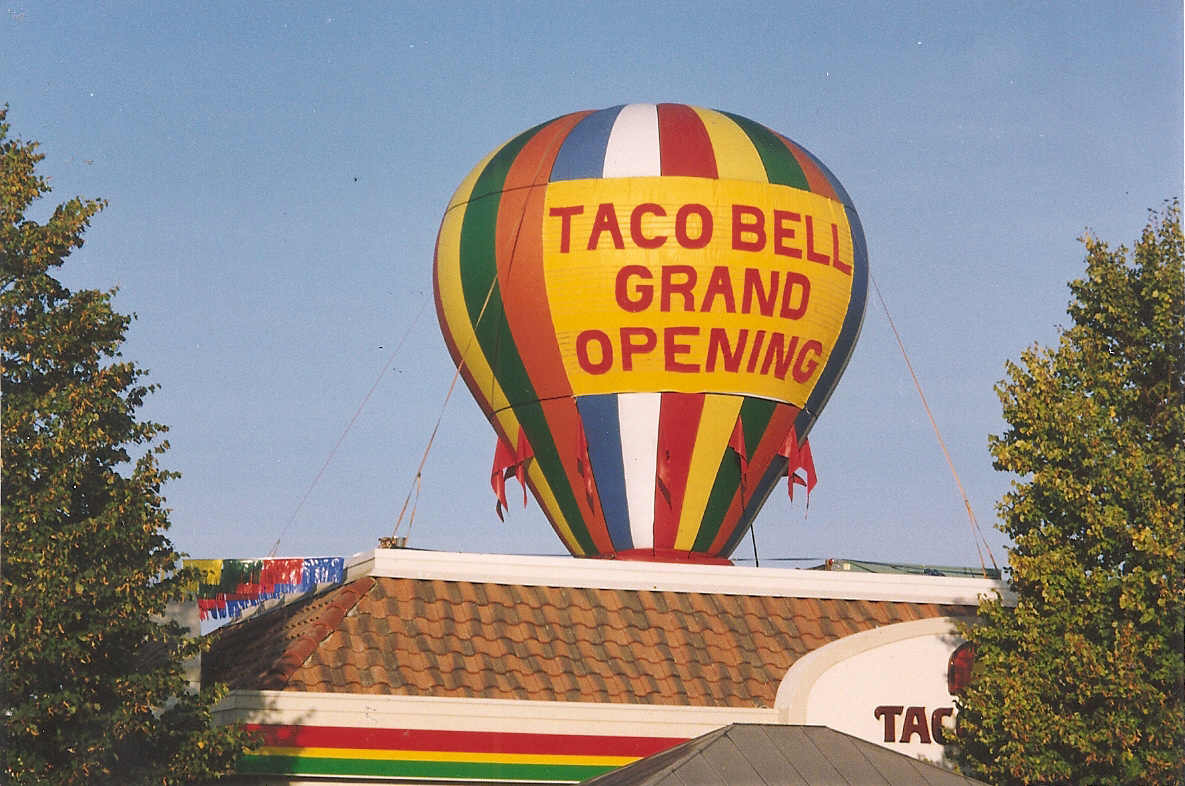 Star Advertising Balloons and Searchlights Taco Bell Grand Opening